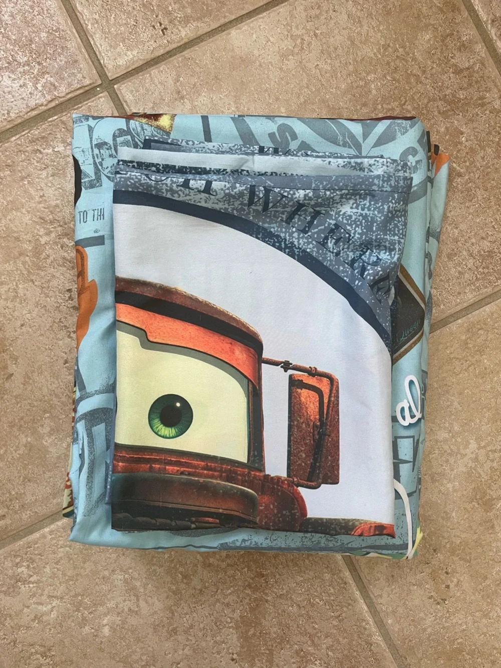 Jay Franco Kids Disney Pixar Cars Full Sheet Set Tow Mater Lightning McQueen